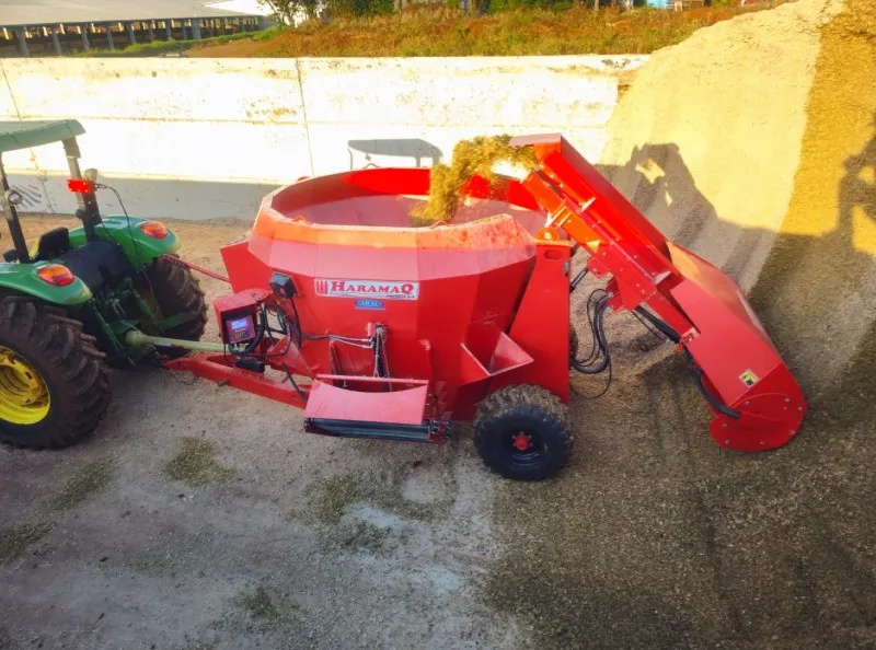 Imagem ilustrativa de Misturador de ração para gado